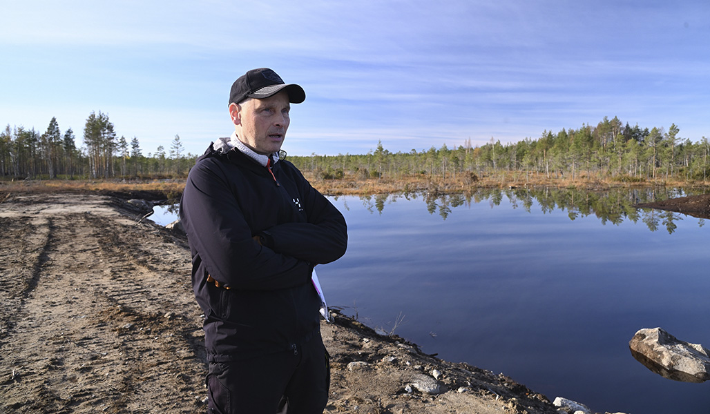 Jari Järvenpää på våtmarken